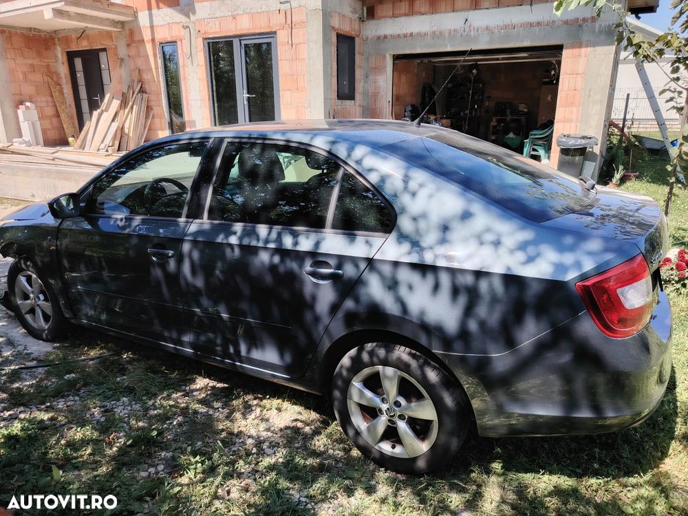 Skoda RAPID 1.2 TSI Elegance - 15