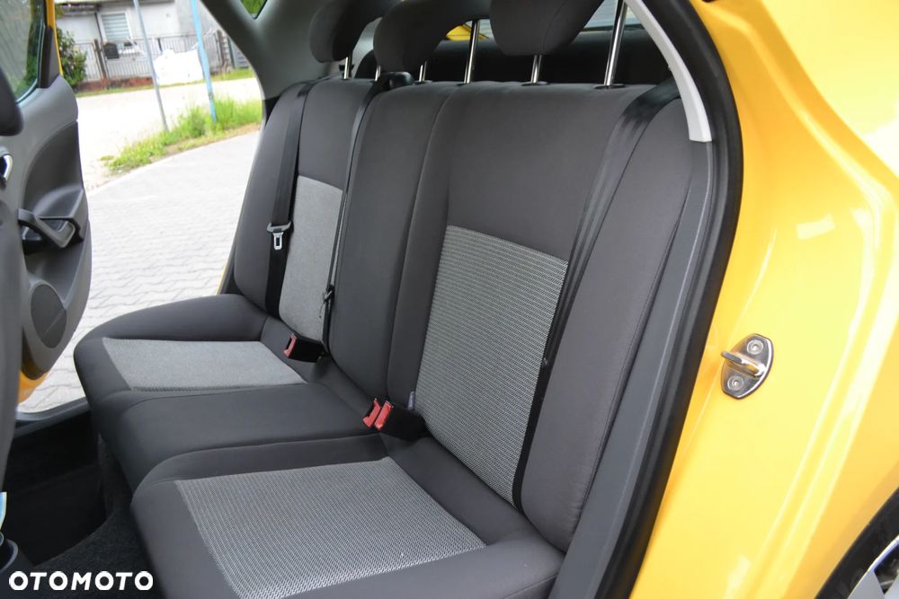 Seat Ibiza 1.4 16V Style - 25