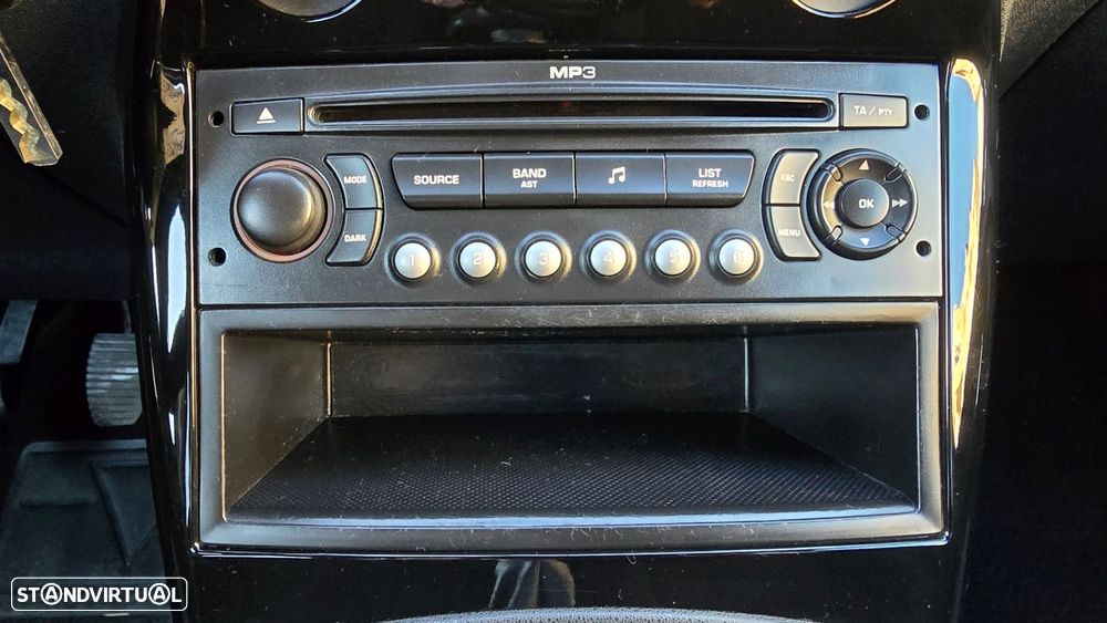 Citroën C3 Picasso 1.6 HDi Exclusive Airdream - 16