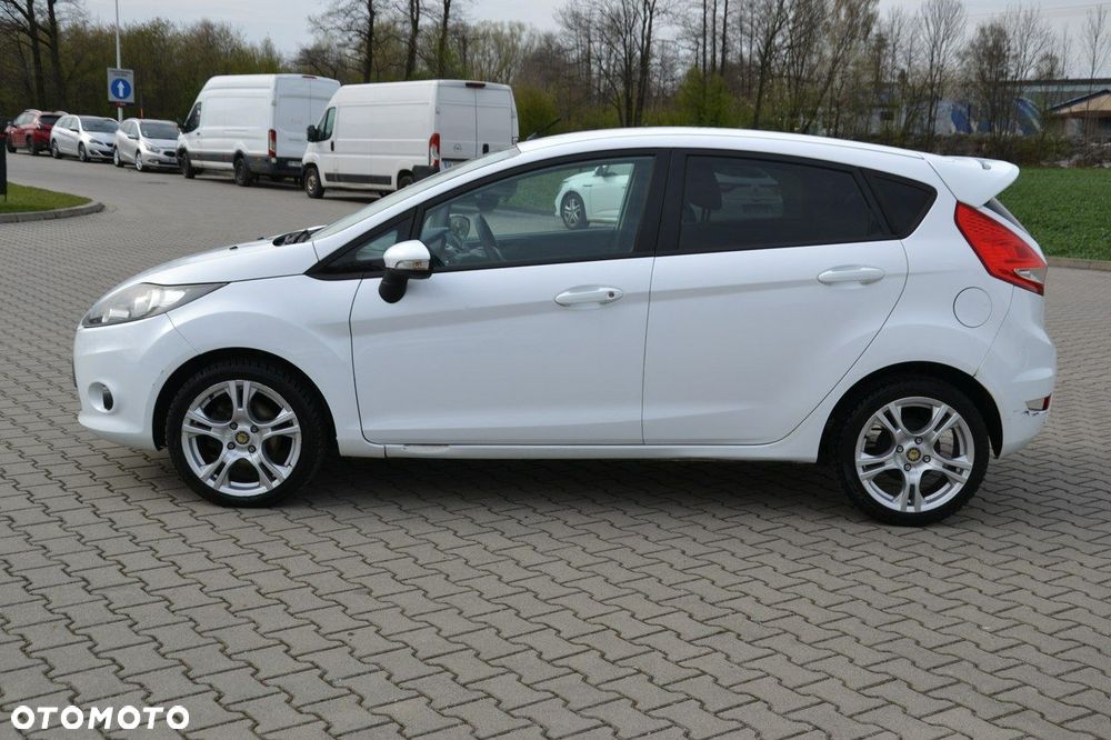 Ford Fiesta - 4