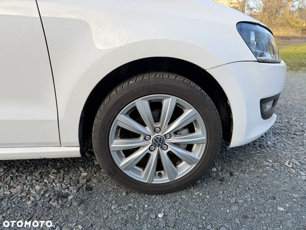 Volkswagen Polo 1.4 Team - 13