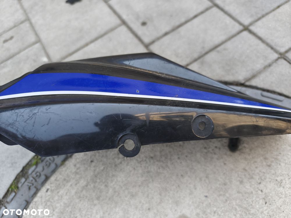 Owiewka, osłona, błotnik tył, zadupek, ogon Yamaha DT 125 DT125 - 8