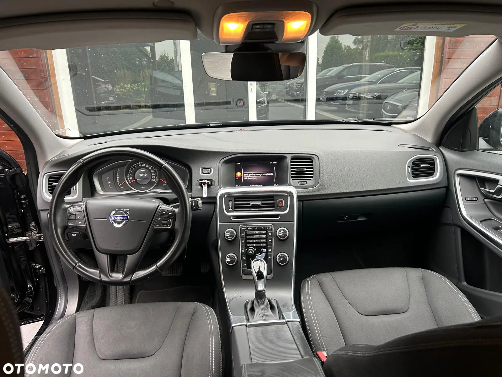 Volvo V60 D4 AWD Drive-E Kinetic - 14