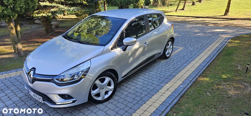 Renault Clio dCi 90 Limited - 12