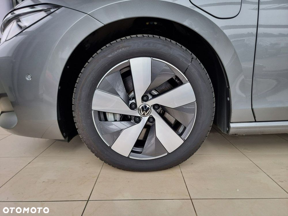 Volkswagen Passat - 9