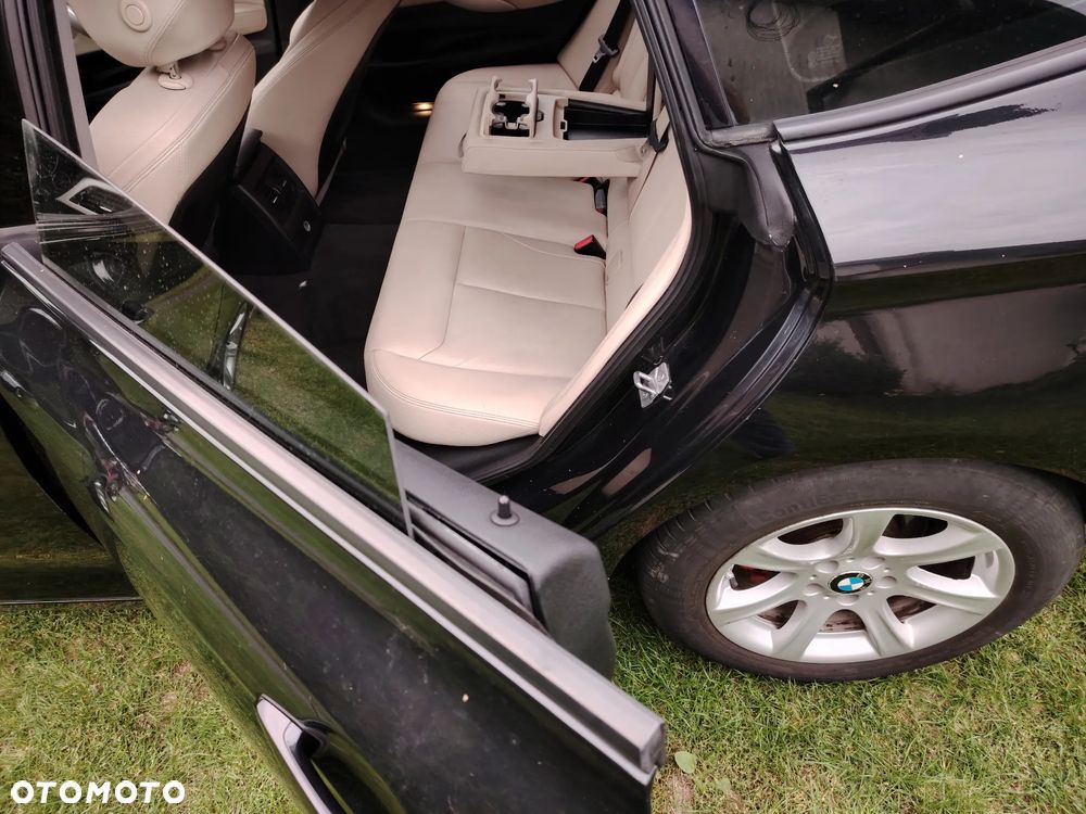 BMW Seria 3 - 29