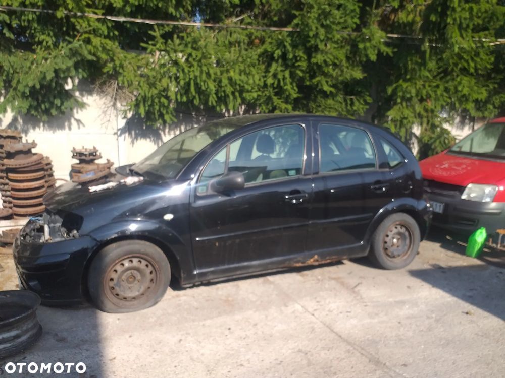 Auto na części - Ciitroen C3 benzyna Silnik Skrzynia Drzwi Maska Klapa Błotnik Zderzak Lampa Szyba Klamka Lusterko Deska Kokpit