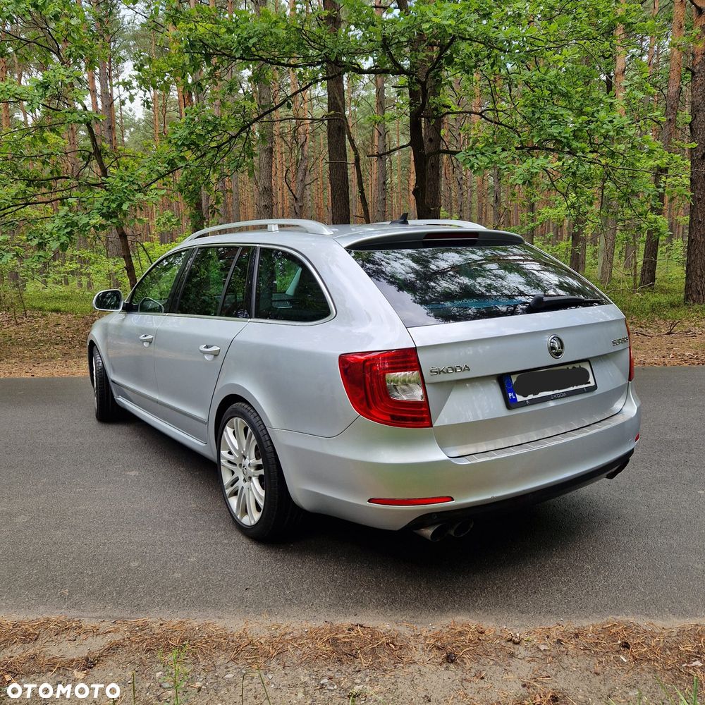 Skoda Superb 2.0 TSI Elegance DSG - 16