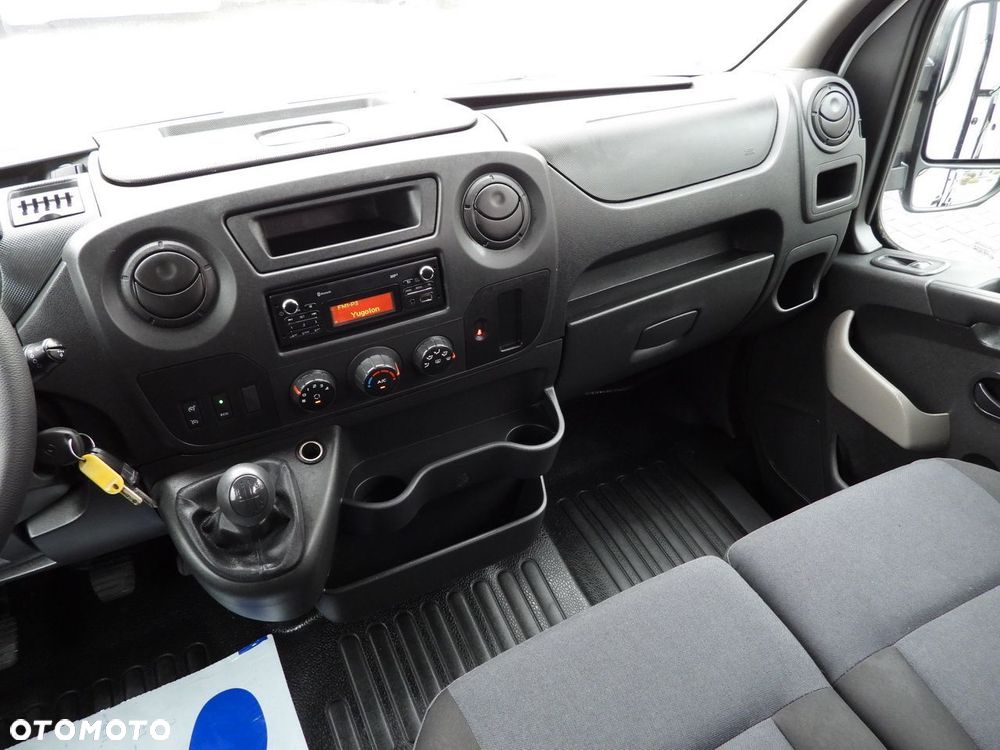 Renault MASTER FURGON BRYGADÓWKA 7 MIEJSC TEMPOMAT KLIMATYZACJA  130KM - 28