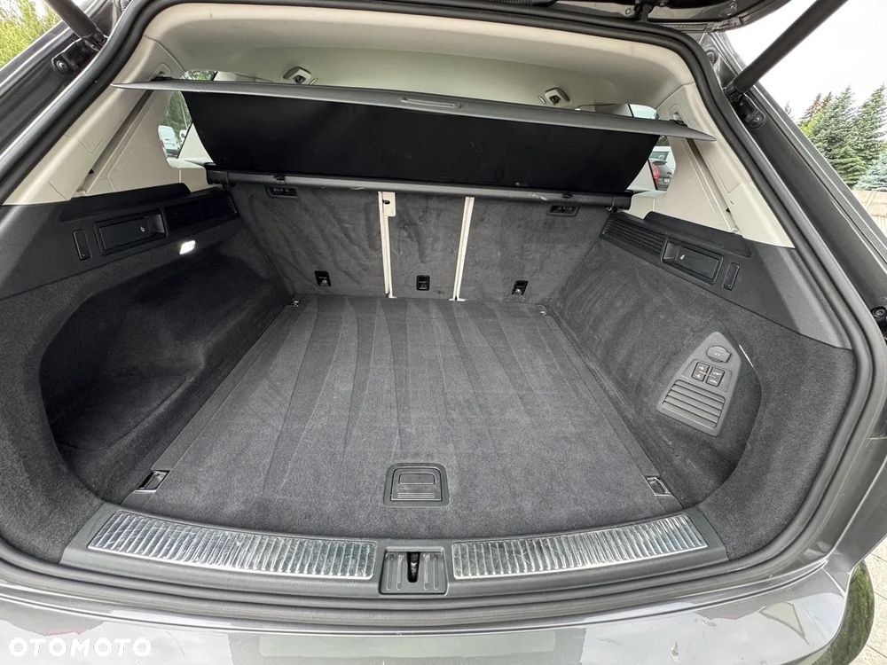 Volkswagen Touareg 3.0 V6 TDI SCR 4Mot Elegance - 10