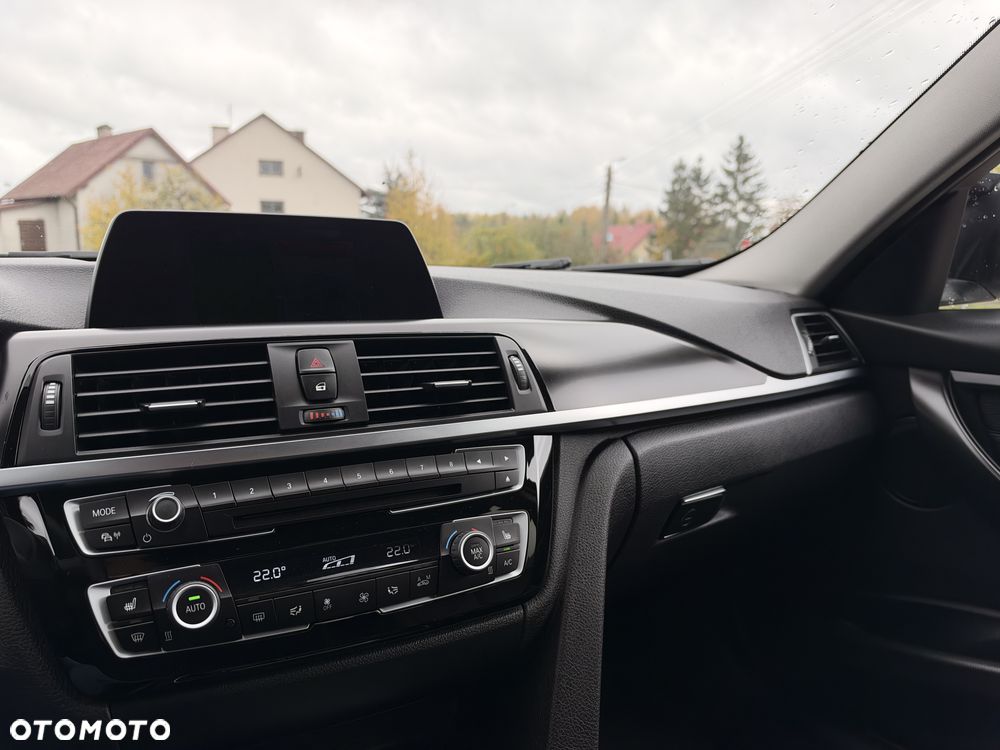 BMW Seria 3 - 12