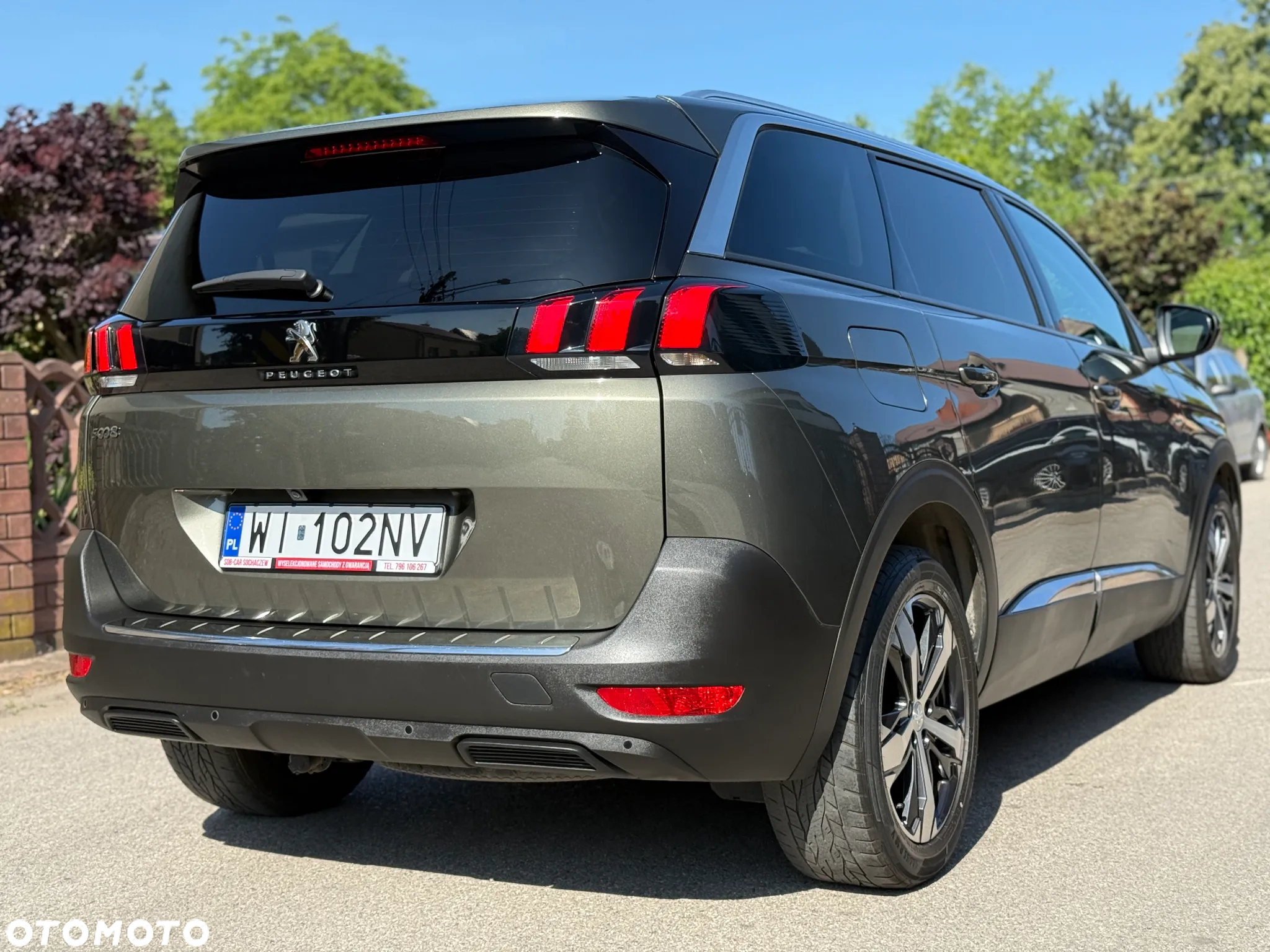 Peugeot 5008 1.5 BlueHDI Allure S&S - 4