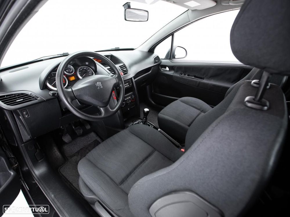 Peugeot 207 Van - 7