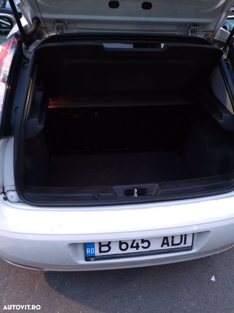 Fiat Punto 1.4 Pop - 4