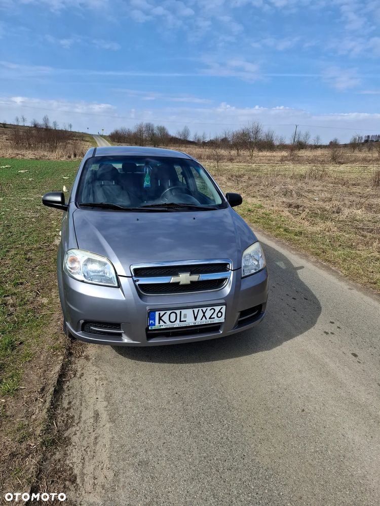 Chevrolet Aveo 1.2 16V Base - 1