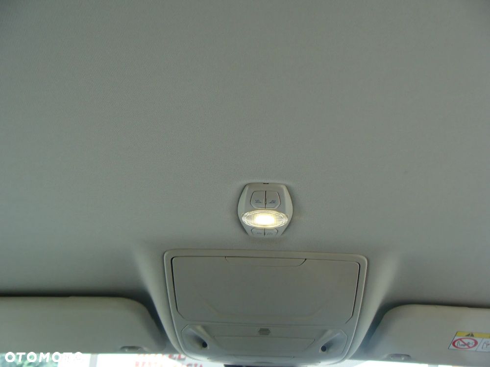 Ford C-MAX 1.5 EcoBoost Start-Stop-System Titanium - 21