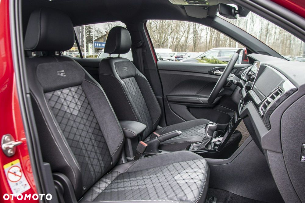 Volkswagen T-Cross - 14