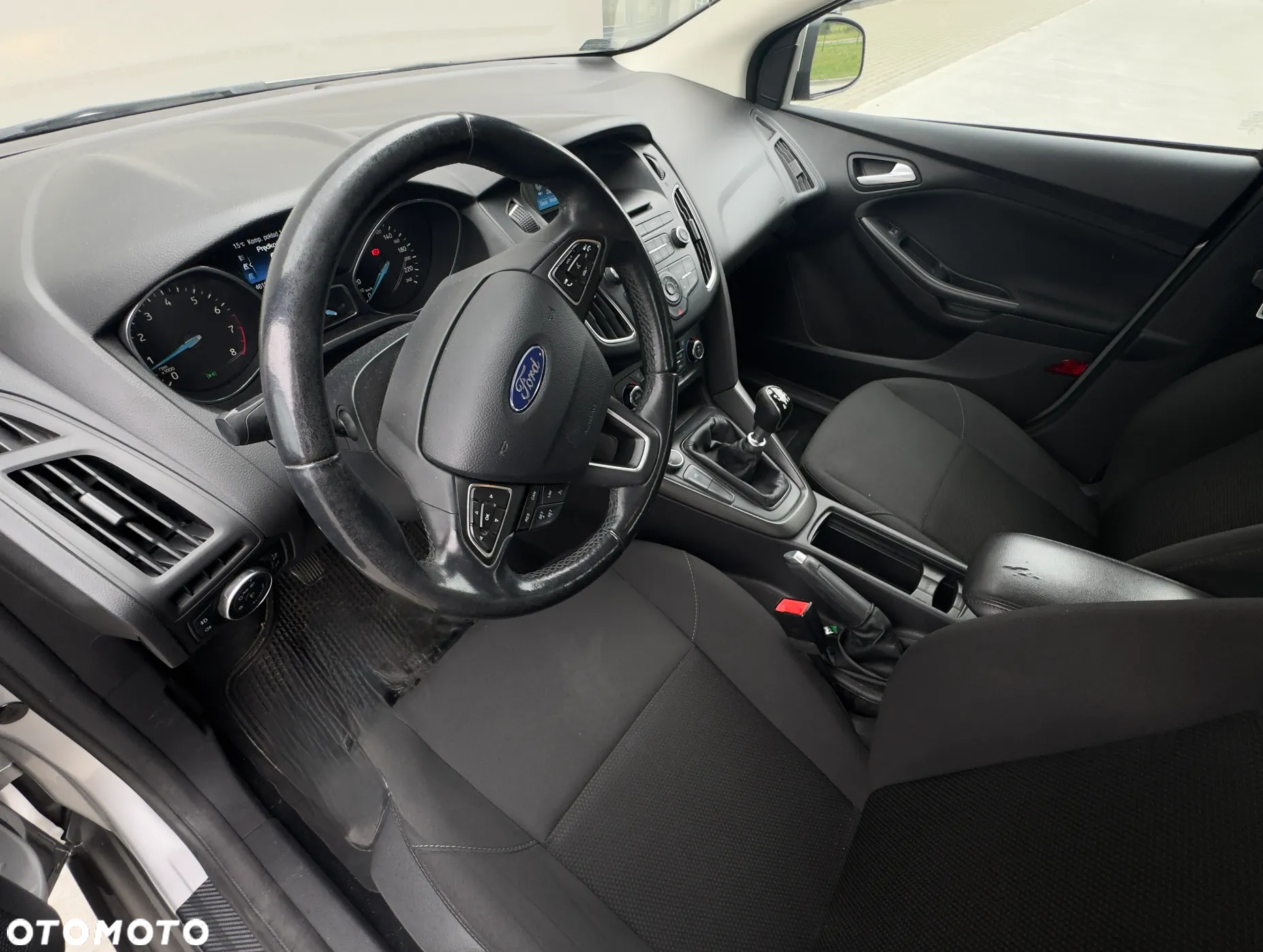 Ford Focus - 11