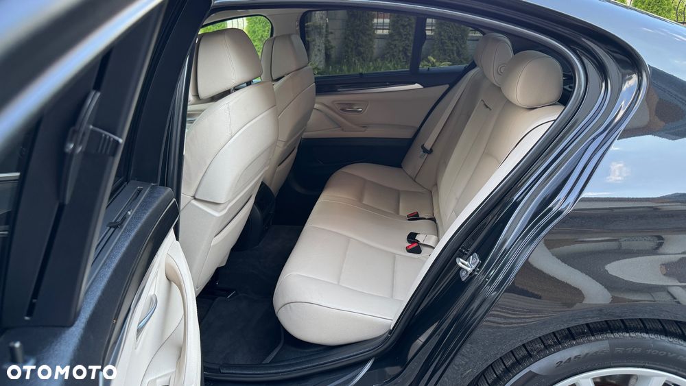 BMW Seria 5 - 28