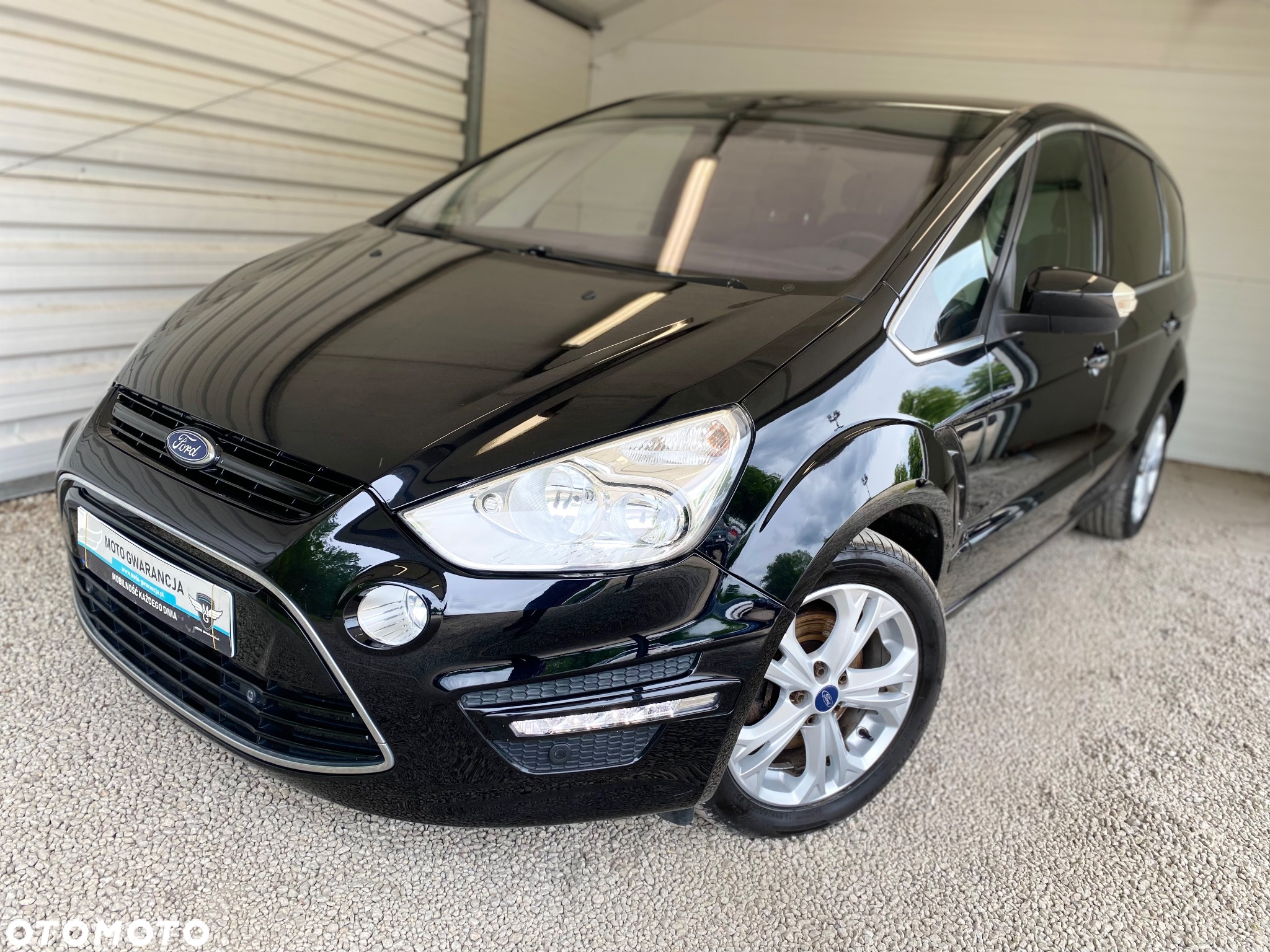 Ford S-Max 2.0 TDCi DPF Trend - 32
