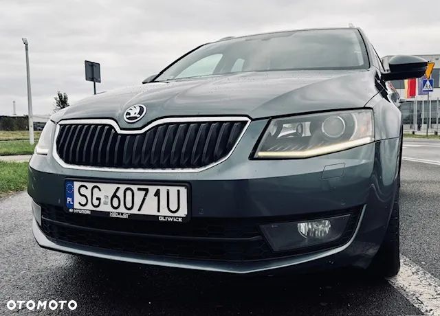 Skoda Octavia 2.0 TDI Style - 6