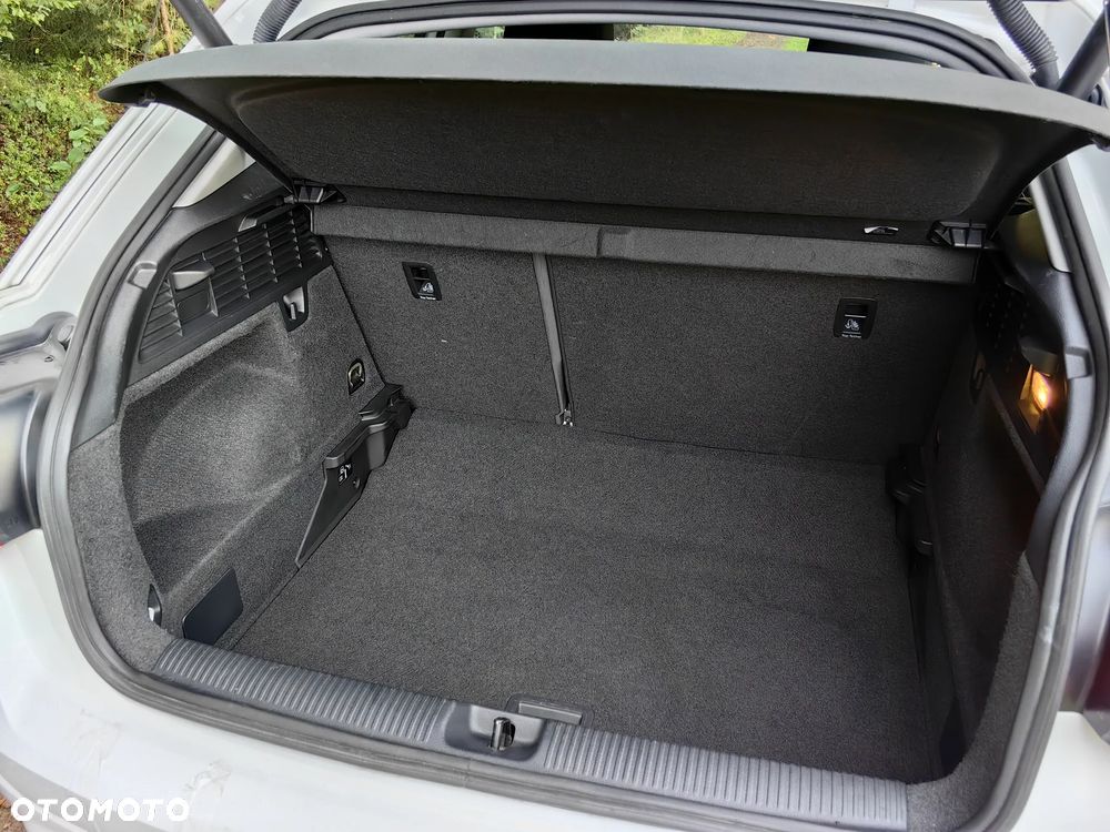 Audi Q2 1.4 TFSI cylinder on demand sport - 36