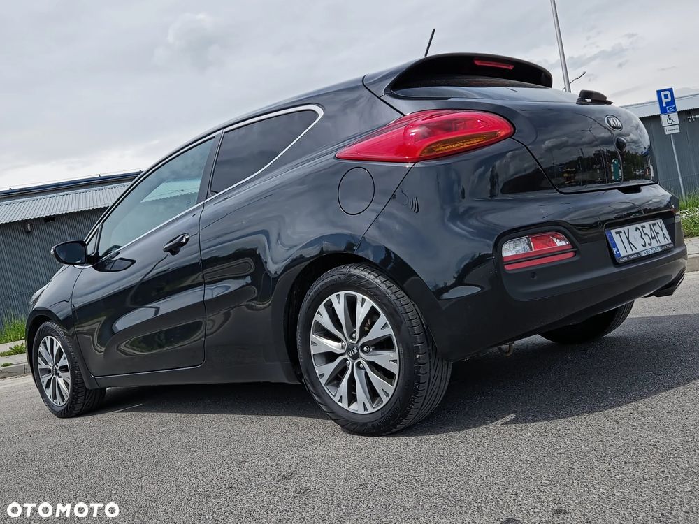 Kia Ceed 1.6 CRDi Spirit - 24