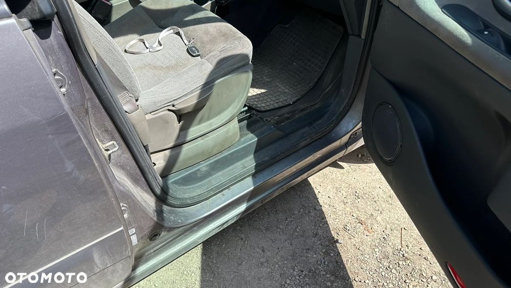 Renault Espace - 25