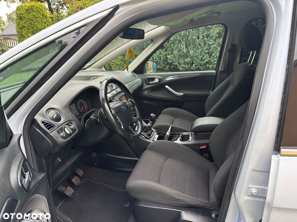 Ford S-Max 2.0 TDCi DPF Titanium X - 29