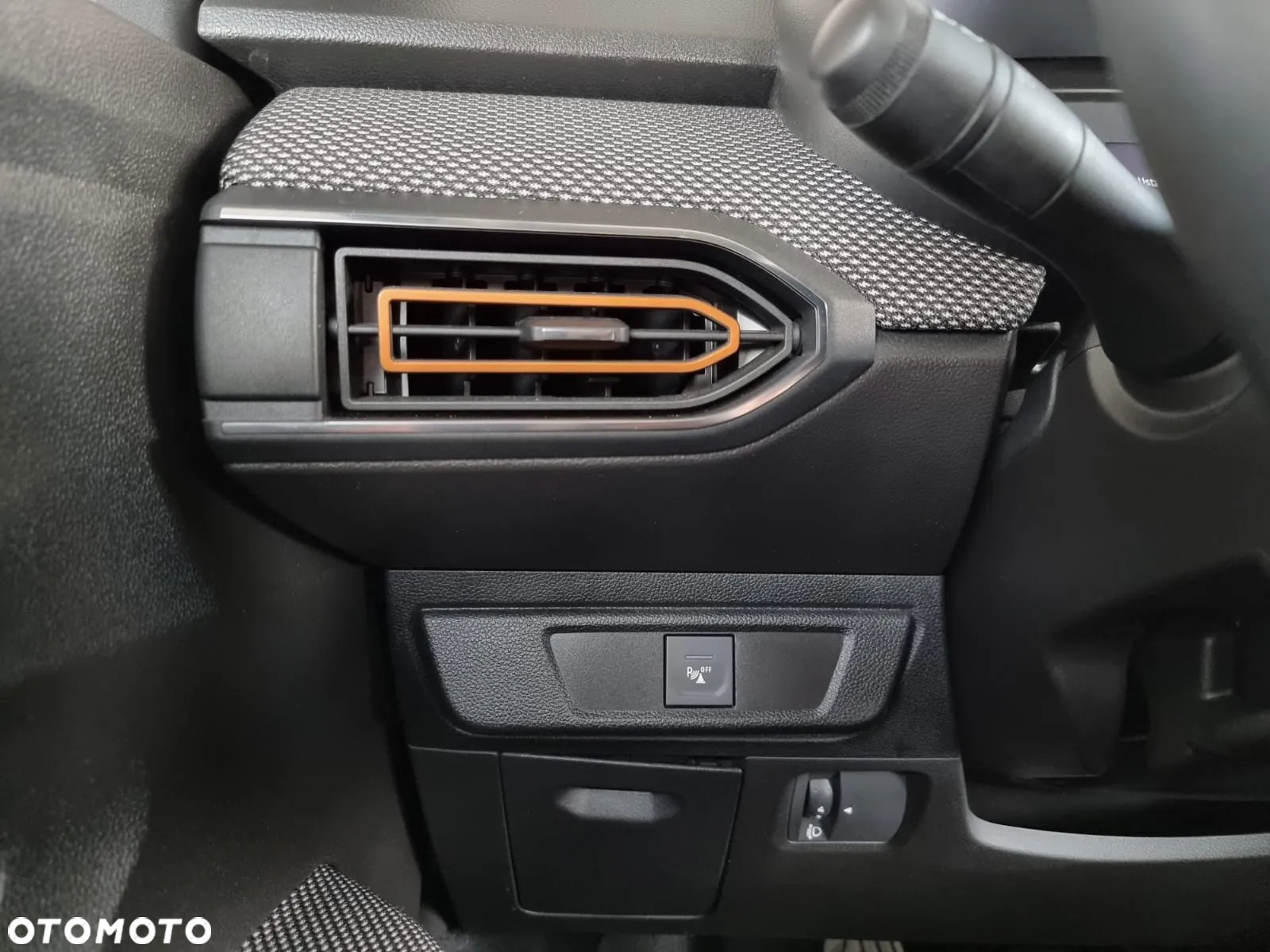 Dacia Sandero 1.0 TCe Comfort - 16