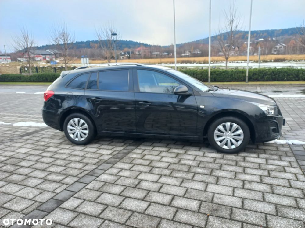 Chevrolet Cruze 1.6 LT - 16