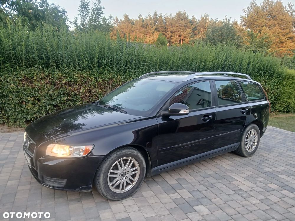Volvo V50 D2 Momentum Start-Stop - 1