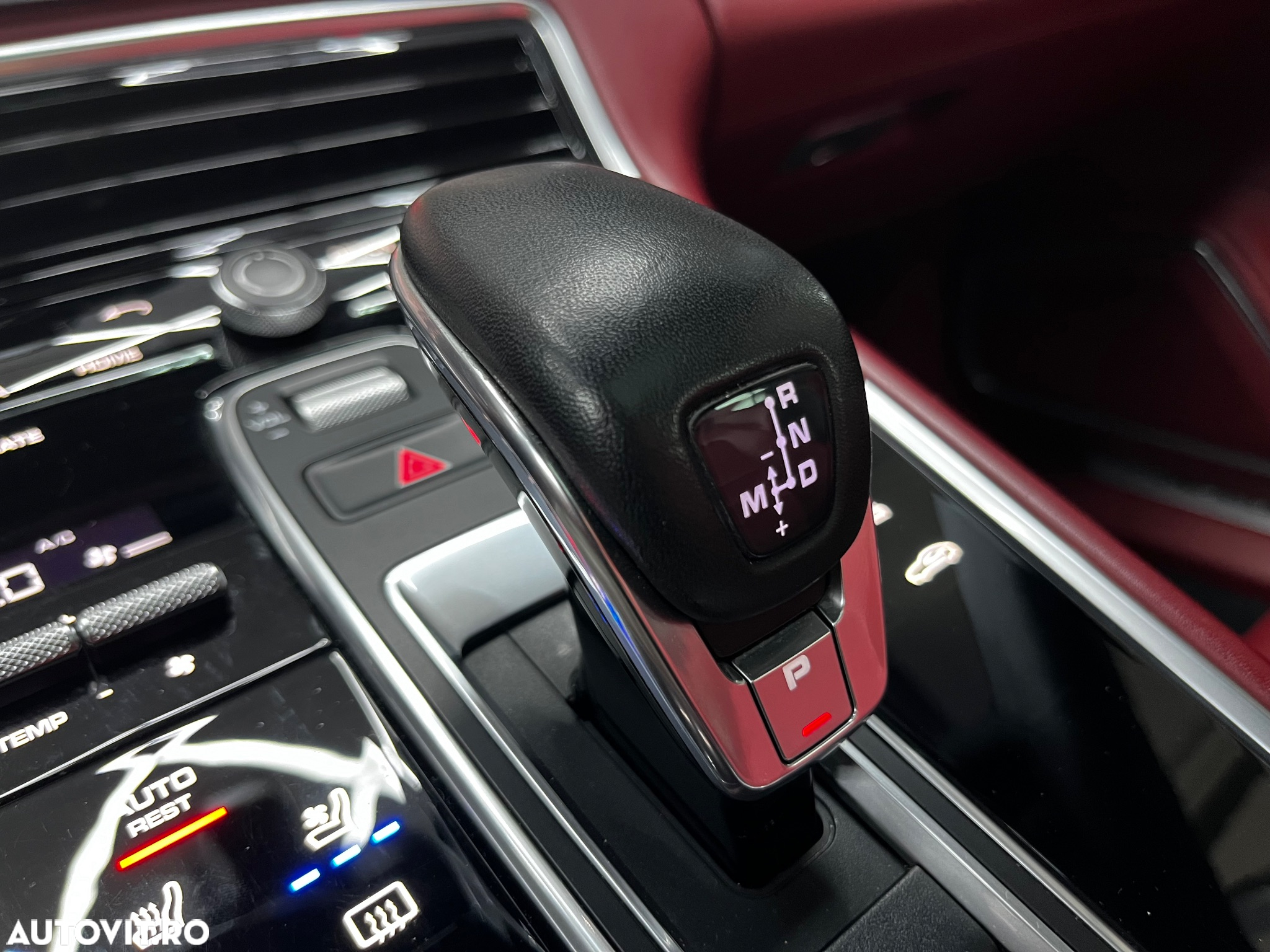 Porsche Panamera - 15