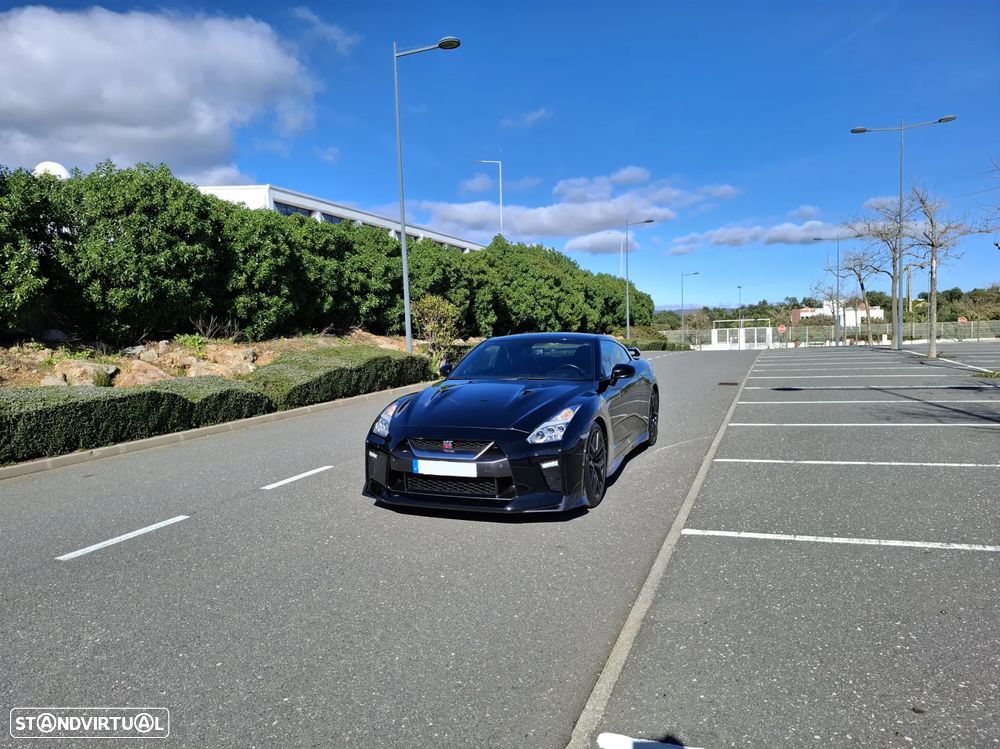 Nissan GT-R 3.8 V6 Black Edition - 14