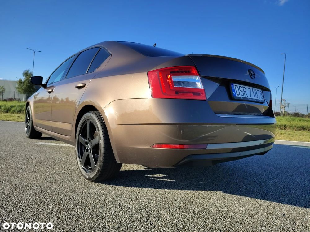 Skoda Octavia 2.0 TSI Style DSG - 13