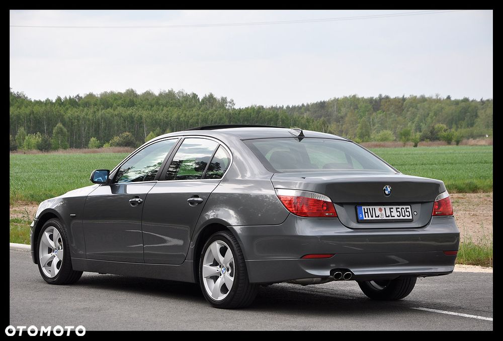 BMW Seria 5 525i - 15