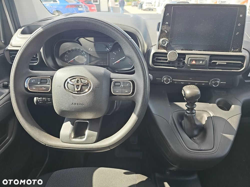 Toyota ProAce - 11