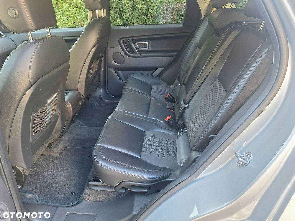 Land Rover Discovery Sport 2.0 D150 R-Dynamic HSE - 14