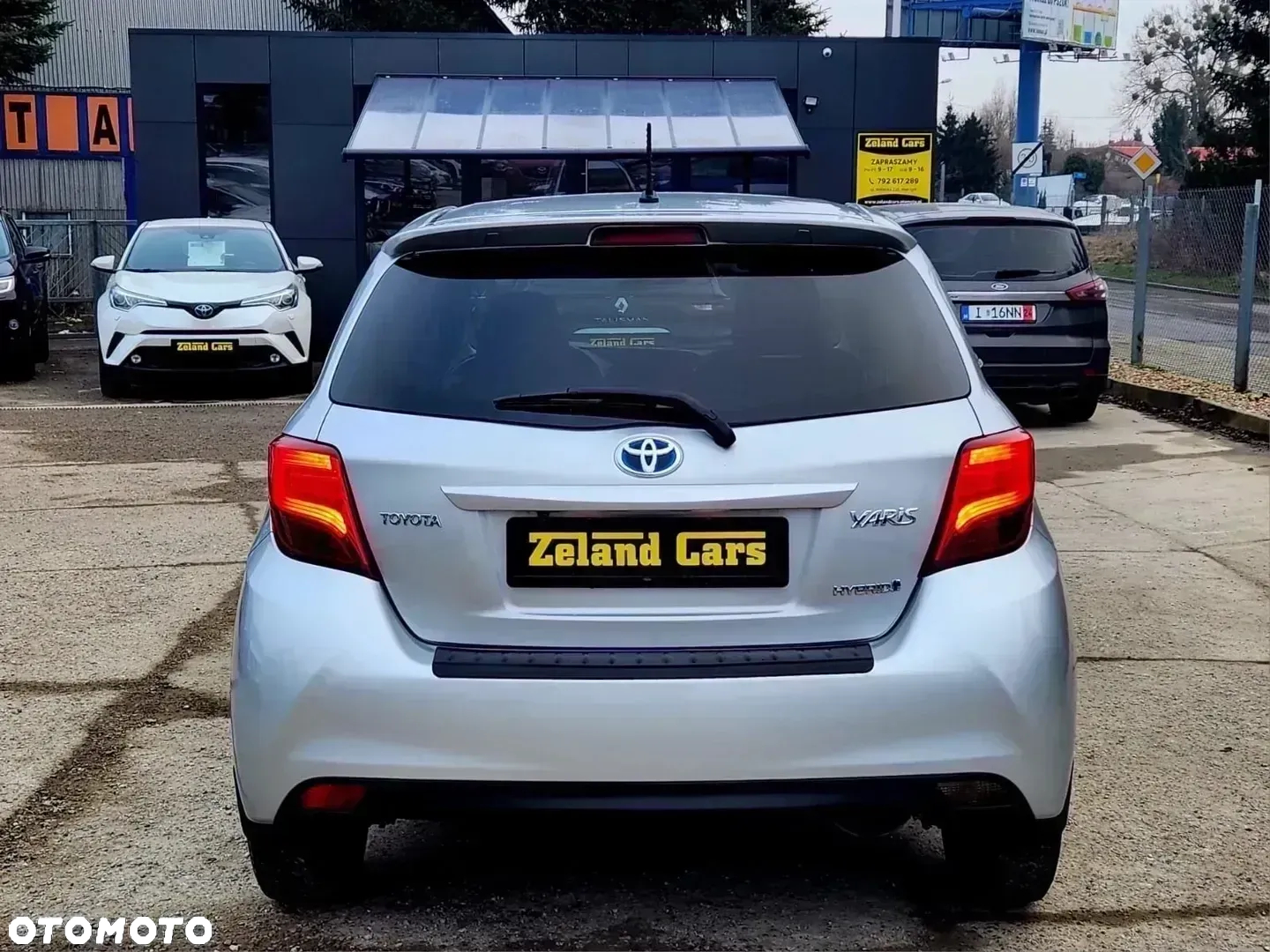 Toyota Yaris - 7