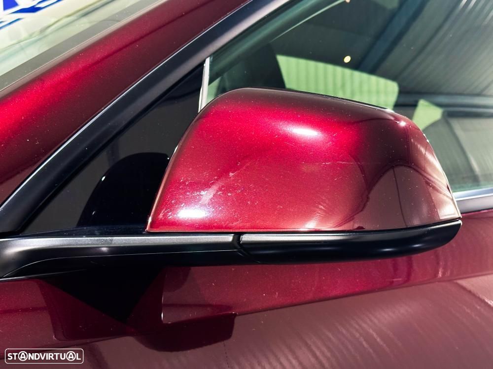 Tesla Model Y Performance Dual Motor AWD - 15
