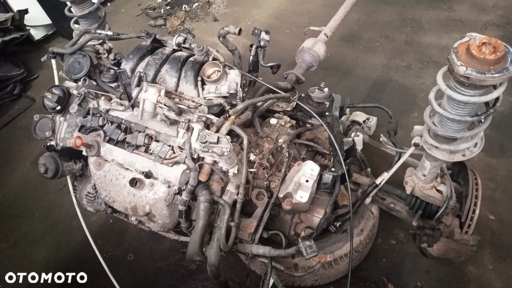 Zawieszenie tłumik amortyzator półoś wahacz zwrotnica wózek sanki lewy prawy przód belka tył VW Touran I 1.6 FSI - 16
