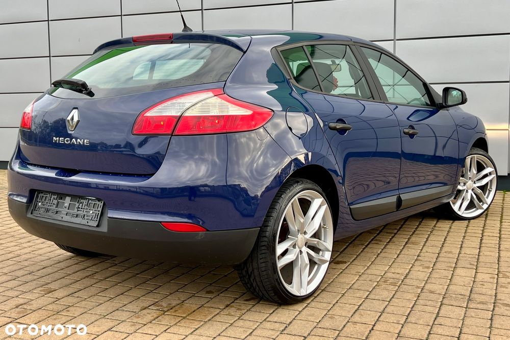 Renault Megane 1.6 16V Color Edition - 14