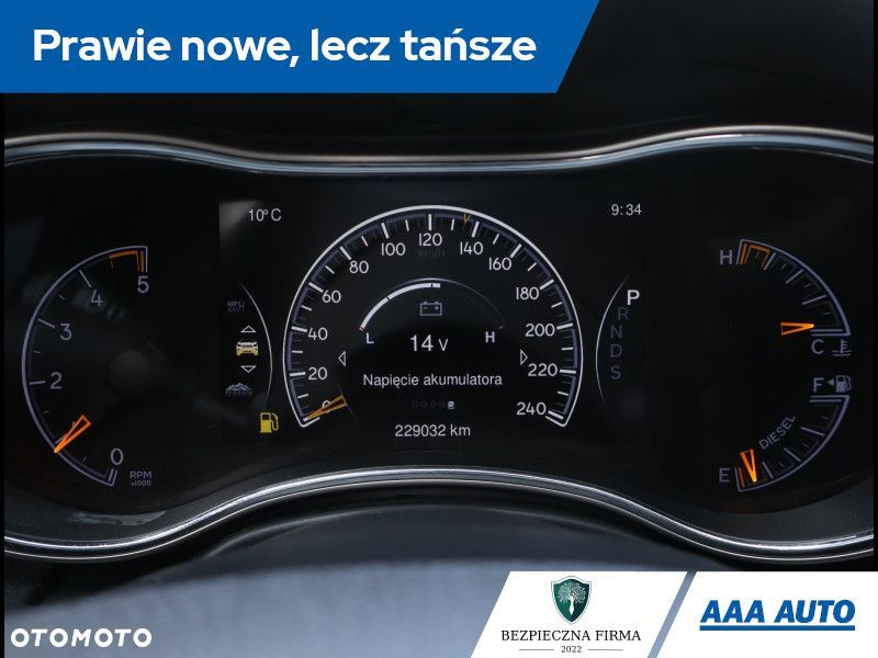 Jeep Grand Cherokee - 13