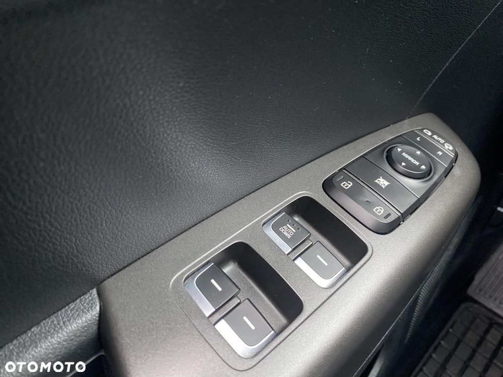 Kia Sportage - 17
