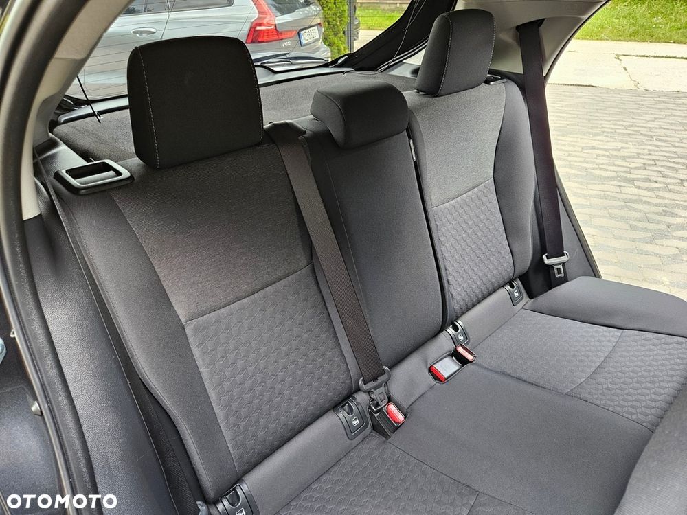 Toyota Yaris - 23