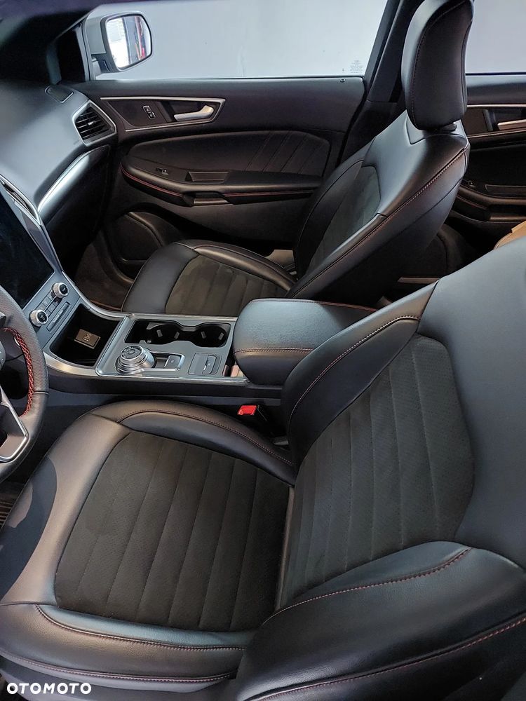 Ford Edge - 14