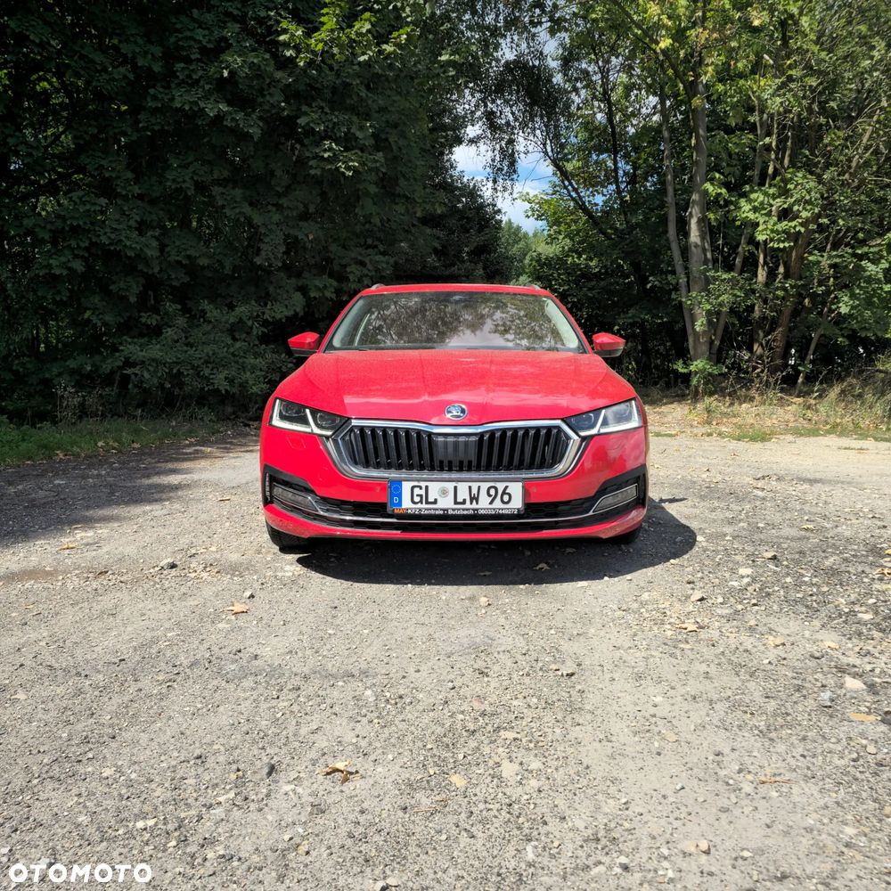 Skoda Octavia 2.0 TDI DSG Exclusive Plus - 10