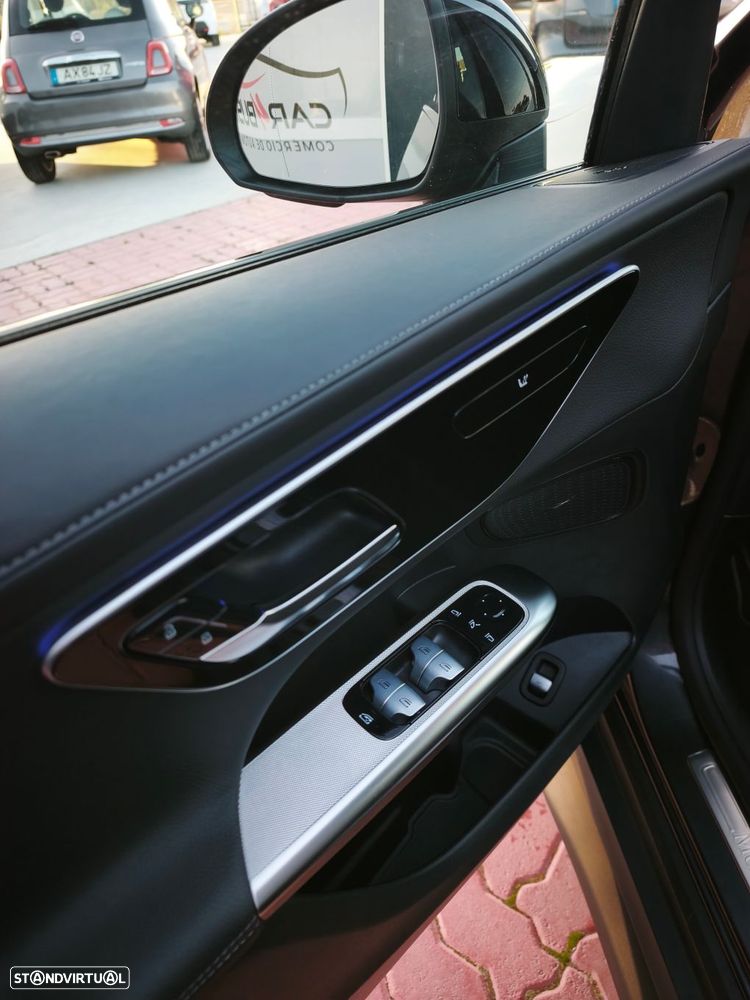 Mercedes-Benz GLC 300 - 28