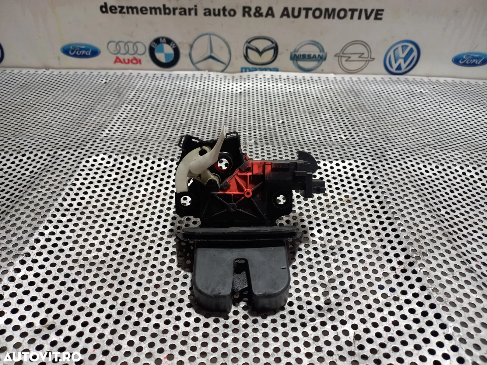 Broasca Blocator Incuietoare Haion Hayon Audi Q7 4L An 2006-2007-2008-2009-2010-2011-2012-2013-2014 - 3