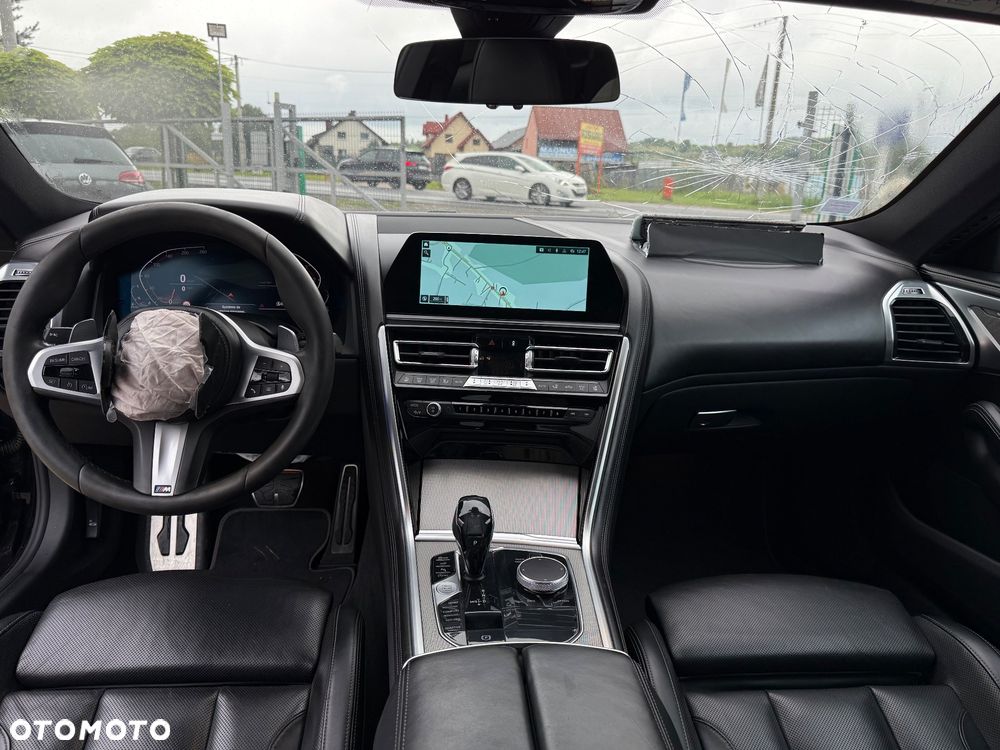 BMW Seria 8 - 36